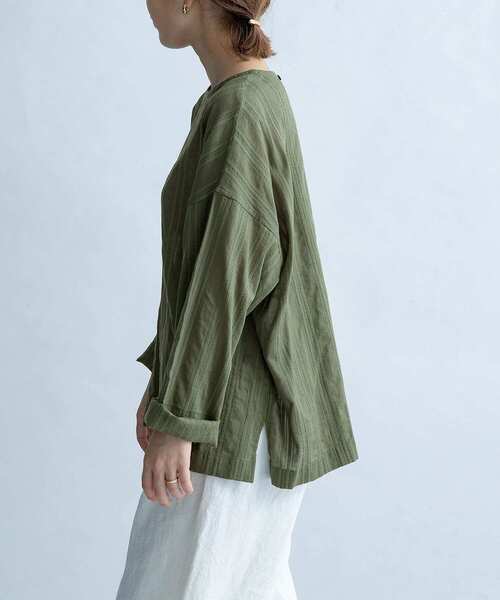 FORK&SPOON（フォークアンドスプーン）の「FORK&SPOON　カラミストライプブラウス（シャツ/ブラウス・レディース・カーキ/ブラック/オフホワイト・1）」の12枚目の写真