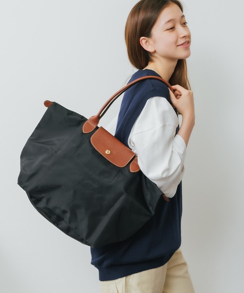 LONGCHAMP(ロンシャン)の「LONGCHAMP/ロンシャン LE PLIAGE M トートバッグ Mサイズ(トートバッグ・レディース・ブラック/チャコール/ネイビー/パープル/レッド・FREE)」の2枚目の写真