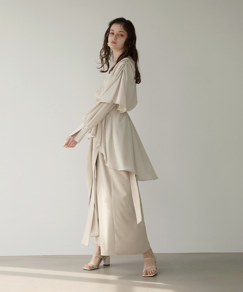 MIELI INVARIANT（ミエリインヴァリアント）の「Back Tail Drape Blouse（シャツ/ブラウス・レディース・ホワイト系その他/ブラック・FREE）」の12枚目の写真