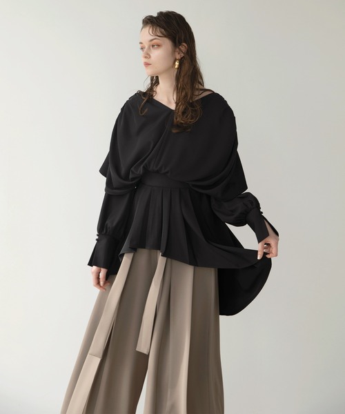 MIELI INVARIANT（ミエリインヴァリアント）の「Back Tail Drape Blouse（シャツ/ブラウス・レディース・ホワイト系その他/ブラック・FREE）」の14枚目の写真