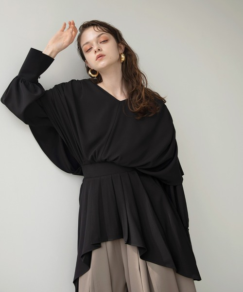 MIELI INVARIANT（ミエリインヴァリアント）の「Back Tail Drape Blouse（シャツ/ブラウス・レディース・ホワイト系その他/ブラック・FREE）」の16枚目の写真