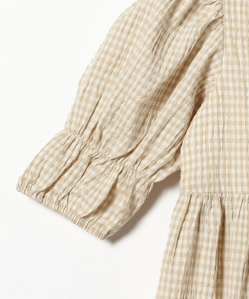 Ray BEAMS(レイビームス)の「GHOSPELL / Grind Gingham Midi Dress(ワンピース・レディース・ベージュ・SMALL)」の4枚目の写真
