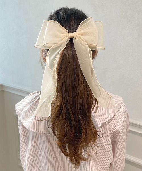 apres jour（アプレジュール）の「【apres jour×ARIAZ】シアーリボンヘアゴム（ヘアゴム・レディース・ブラック/ダークブラウン/グレー/カーキ/アイボリー/ライトブラウン・FREE）」の3枚目の写真