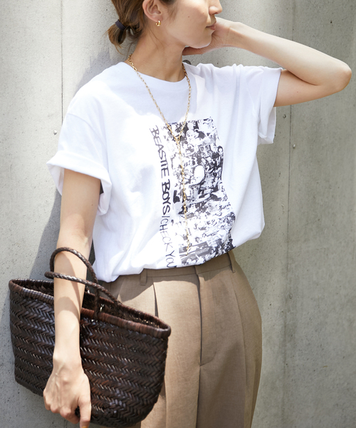 FRAMeWORK(フレームワーク)の「BEASTIEBOYS フロントフォトTシャツ(Tシャツ/カットソー・レディース・ホワイト/イエロー・FREE)」の2枚目の写真