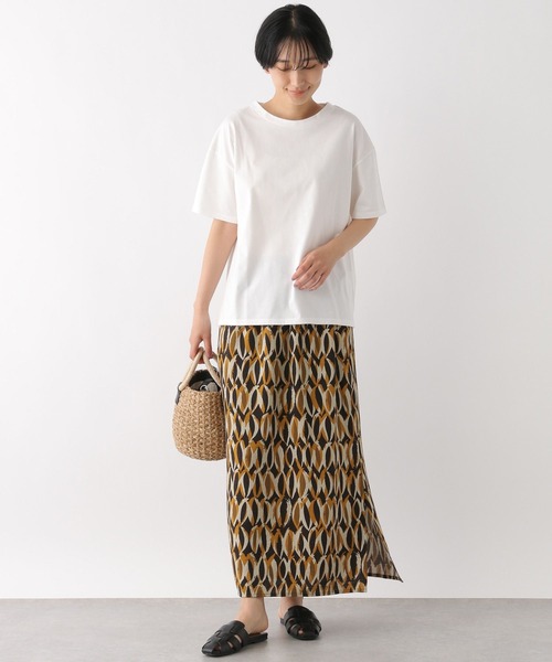 LEPSIM（レプシィム）の「マルチキノウTシャツ　262408（Tシャツ/カットソー・レディース・ブラック/グレー/オフホワイト/グレイッシュベージュ・SMALL/MEDIUM/LARGE）」の20枚目の写真