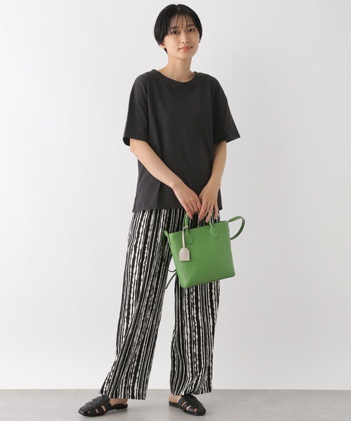 LEPSIM（レプシィム）の「マルチキノウTシャツ　262408（Tシャツ/カットソー・レディース・ブラック/グレー/オフホワイト/グレイッシュベージュ・SMALL/MEDIUM/LARGE）」の5枚目の写真