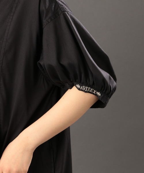 AVIREX(アヴィレックス)の「【直営店限定】VOLUME SLEEVE TENCEL ONEPIECE/ ボリュームスリーブテンセルワンピース(ワンピース・レディース・ブラック/アイボリー・FREE)」の9枚目の写真