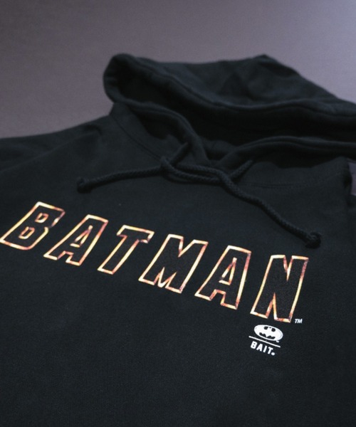 BAIT（ベイト）の「BAIT × BATMAN HOODIE (TIM BURTON) 225-BTM-PRK-001（パーカー・メンズ・ブラック・MEDIUM/LARGE/X-LARGE）」の4枚目の写真