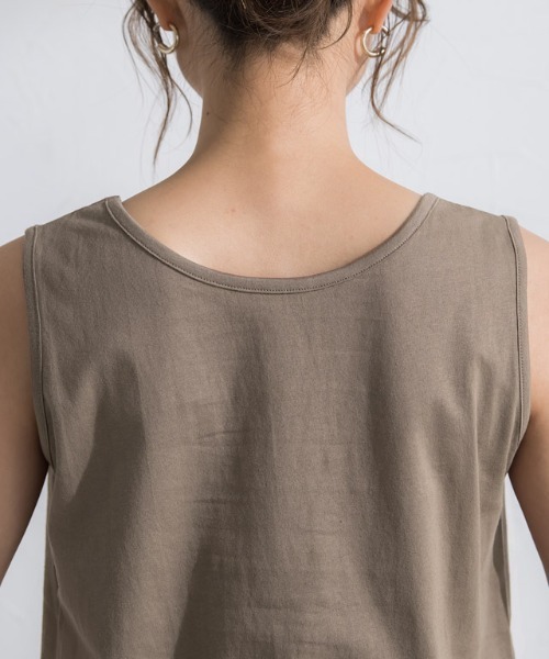 Pierrot（ピエロ）の「汗ジミ防止2wayタンクトップ（タンクトップ・レディース・モカ/グリーン系その他/オレンジ/チャコール/グレイッシュベージュ・L/M）」の14枚目の写真