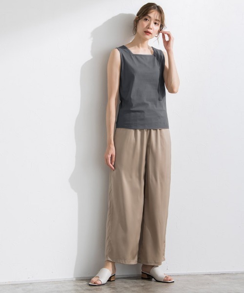 Pierrot（ピエロ）の「汗ジミ防止2wayタンクトップ（タンクトップ・レディース・モカ/グリーン系その他/オレンジ/チャコール/グレイッシュベージュ・L/M）」の16枚目の写真