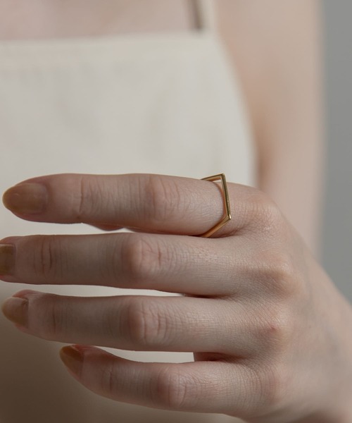 SMELLY(スメリー)の「silver925シンプルラインリング(リング・レディース・ゴールド/シルバー・-)」の4枚目の写真