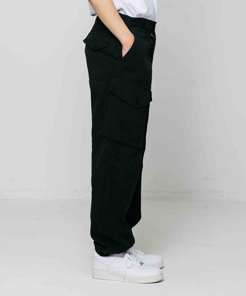 XLARGE(エクストララージ)の「OVERDYED CARGO PANTS/ オーバーダイ加工 カーゴ パンツ(カーゴパンツ・メンズ・バーガンディー/ブラック/ブラウン/グリーン・36inch/32inch/30inch/34inch)」の5枚目の写真