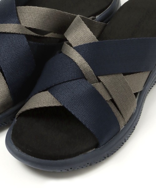 niko and...(ニコアンド)の「クロステープサンダル(サンダル・メンズ・ブラック/ネイビー/ブラウン/オリーブ・MEDIUM/LARGE)」の15枚目の写真
