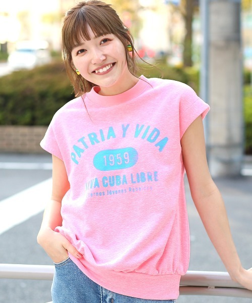 チチカカ（チチカカ）の「ワンポイントネオンボトルプルオーバー（Tシャツ/カットソー・レディース・グレー/ピンク/イエロー・FREE）」の3枚目の写真