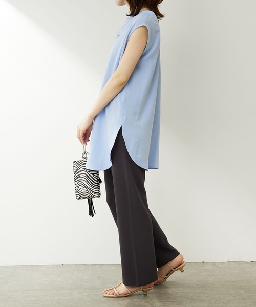 COLLAGE GALLARDAGALANTE（コラージュガリャルダガランテ）の「着心地サラサラ/前後2WAYジョーゼットノースリプルオーバー（シャツ/ブラウス・レディース・ブルー/ホワイト/チャコールグレー・FREE）」の13枚目の写真