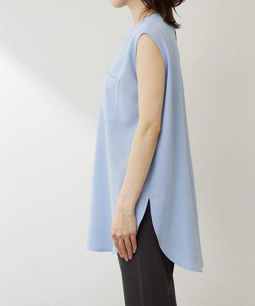 COLLAGE GALLARDAGALANTE（コラージュガリャルダガランテ）の「着心地サラサラ/前後2WAYジョーゼットノースリプルオーバー（シャツ/ブラウス・レディース・ブルー/ホワイト/チャコールグレー・FREE）」の18枚目の写真