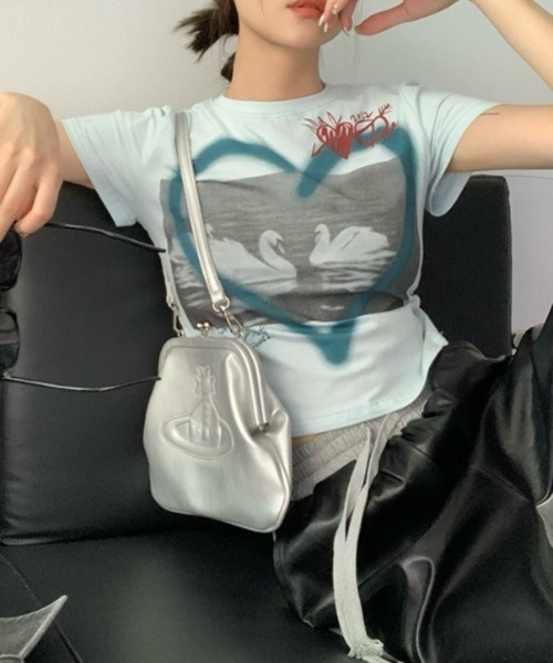 by muni:r(バイ ムニール)の「ストリートハートプリントクロップドTシャツ(Tシャツ/カットソー・レディース・ホワイト/ブルー・FREE)」の21枚目の写真