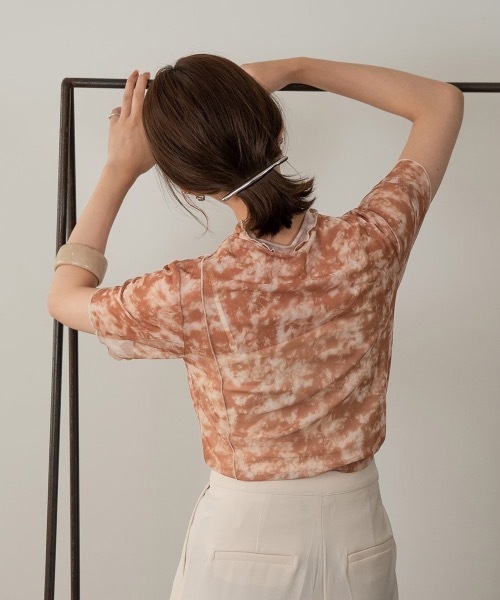 Amiur(エミレ)の「marble sheer mellow tops(Tシャツ/カットソー・レディース・ブラウン系その他/グリーン/ダークグレー・FREE)」の1枚目の写真