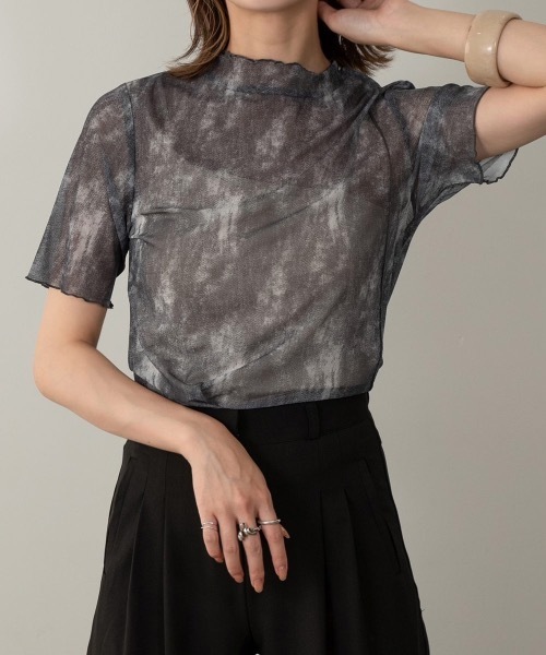 Amiur(エミレ)の「marble sheer mellow tops(Tシャツ/カットソー・レディース・ブラウン系その他/グリーン/ダークグレー・FREE)」の6枚目の写真