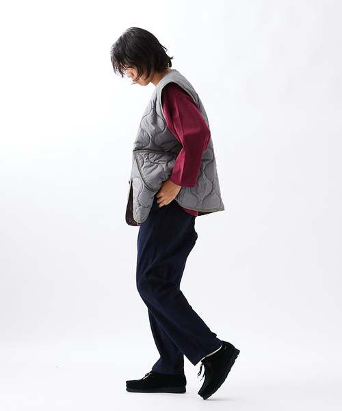 JOURNAL STANDARD（ジャーナルスタンダード）の「M65 カラーライナー キルティング ベスト（ミリタリージャケット・メンズ・ブラック/グレー/カーキ・LARGE/MEDIUM）」の7枚目の写真