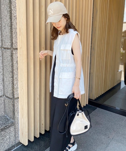 one after another NICE CLAUP（ワンアフターアナザーナイスクラップ）の「サイド巾着ショルダーBAG（ショルダーバッグ・レディース・ブラック/ベージュ/キャメル・FREE）」の16枚目の写真
