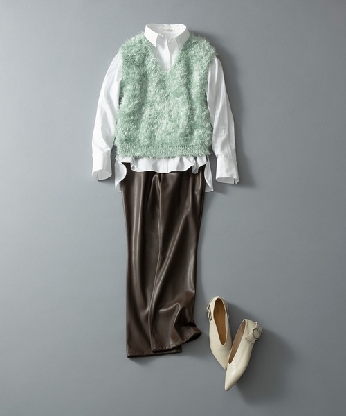 CHEMBUR（チェンバー）の「CHEMBUR / 2WAYバックルメリージェーンシューズ（バレエシューズ・レディース・アイボリー・35）」の2枚目の写真