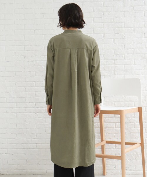 SHOO・LA・RUE(シューラルー)の「◆【注目度UP!】コーデュロイ シャツワンピース(ワンピース・レディース・ダークブラウン/サンドベージュ/オフホワイト/チャコールグレー/パープル系/オリーブ・02/03)」の9枚目の写真