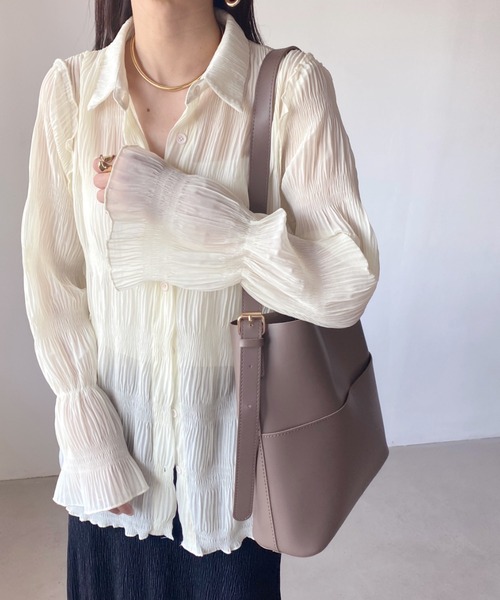 wears(ウェアーズ)の「【A4収納可】PUバケツショルダーバッグ(ショルダーバッグ・レディース・ブラウン/ブラック/ダークブラウン/グレイッシュベージュ/クリーム・FREE)」の19枚目の写真