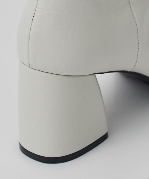 city（シティ）の「【CITY】レザーラウンドシェイプブーツ（ブーツ・レディース・アイボリー/ブラック・1/2/3）」の7枚目の写真