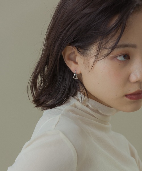 VATSURICA(バツリカ)の「〈VATSURICA〉silver925 / 金属アレルギー対応 / シンプルピアス(ピアス(両耳用)・レディース・シルバー/ゴールド・FREE)」の2枚目の写真