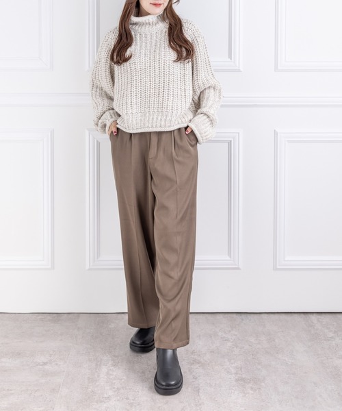 clear（クリア）の「タックストレートパンツ（スラックス・レディース・ブラック/カーキ/アイボリー・M/S）」の20枚目の写真