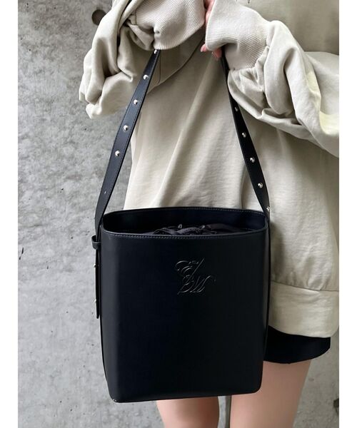EATME（イートミー）の「フェイクレザーバケットBAG（トートバッグ 