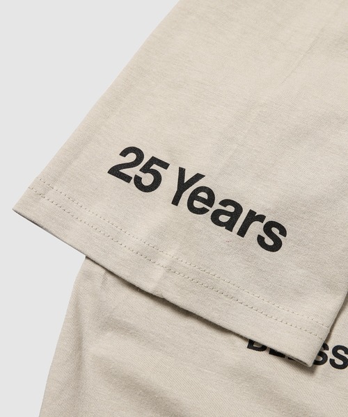 BLESS(ブレス)の「MULTICOLLECTION IV T-SHIRT(Tシャツ/カットソー・メンズ・グリーン系その他/ベージュ系その他・L/S)」の4枚目の写真