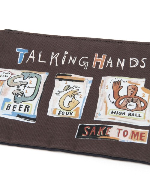 BAYFLOW(ベイフロー)の「【TALKING HANDS(トーキングハンズ)】プリントポーチ(ポーチ・レディース・ブラウン/ネイビー/ベージュ・0)」の8枚目の写真