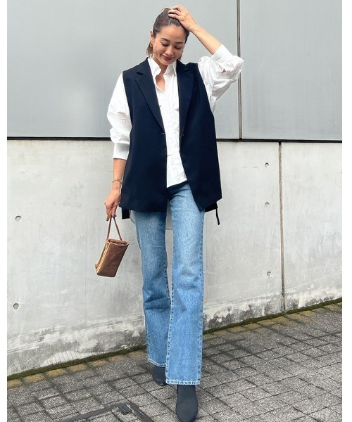 Vicente(ヴィセンテ)の「Vicente flare long denim(デニムパンツ・レディース・ブルー・SMALL/MEDIUM/X-SMALL)」の6枚目の写真