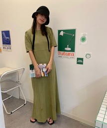 ハーフスリーブ構築ワンピース