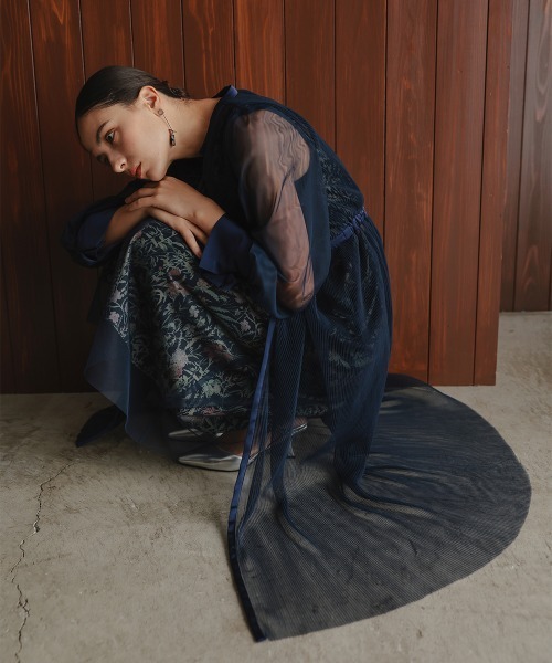 Callarus（カラルス）の「［Callarus］チュール使い花柄デザイン