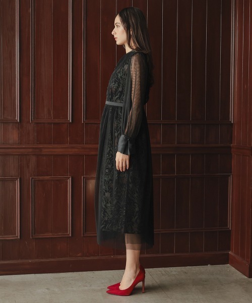 セール】リニューアル［Callarus］チュール使い花柄デザインワンピース