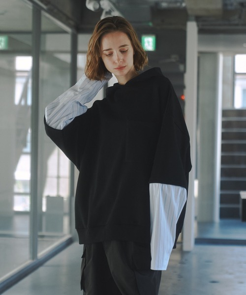 DOOPZ（ドープス）の「レイヤードスリーブフーディー（パーカー・メンズ・グレイッシュベージュ/ブラック・SMALL/MEDIUM/LARGE）」の19枚目の写真