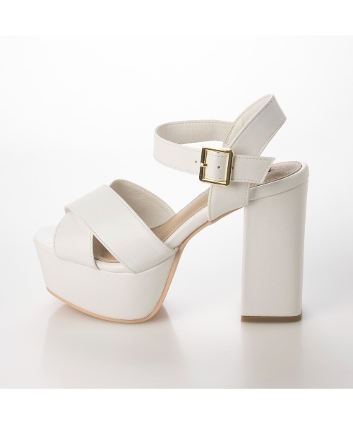 Mafmof（マフモフ）の「Mafmof(マフモフ)プラットフォーム入りクロスベルトチャンキーヒールサンダル（サンダル・レディース・ネイビー/ブラック系その他/ホワイト/ブラック/シルバー/ゴールド・M/L/LL/S）」の15枚目の写真
