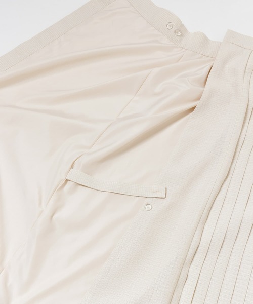 LAATO（ラート）の「HALF PLEATED SKIRT（スカート・レディース・ブラック/オフホワイト・FREE）」の13枚目の写真