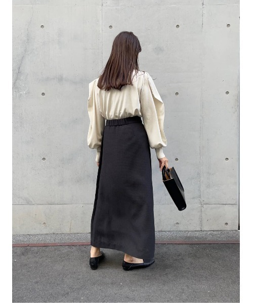 スカート PLEATED LONGUETTE SKIRT セール】HALF PLEATED SKIRT(スカート)|LAATO(ラート)の