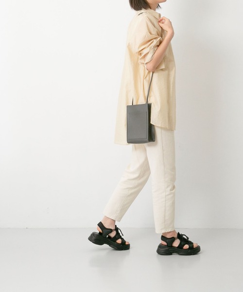 menue(メヌエ)の「厚底スポーツサンダル(サンダル・レディース・ホワイト/ブラック・38/39/36/37)」の14枚目の写真