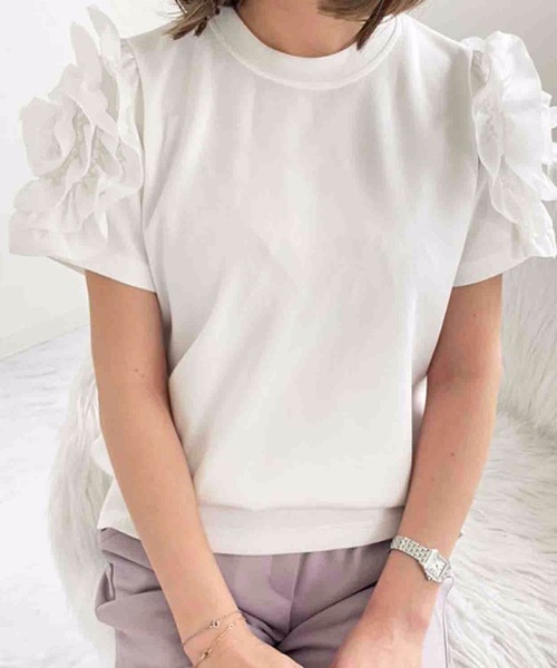 未使用品 Sono クルーフリルスリーブカットソー F ホワイト Sono（ソーノ）の「クルーフリルスリーブカットソー（Tシャツ