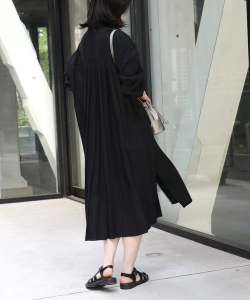 MAISON BREEZE（メゾンブリーズ）の「【MAISON BREEZE】バックプリーツロングシャツワンピース SCCH329（シャツワンピース・レディース・グレー/アイボリー/ブラック/ベージュ・FREE）」の17枚目の写真