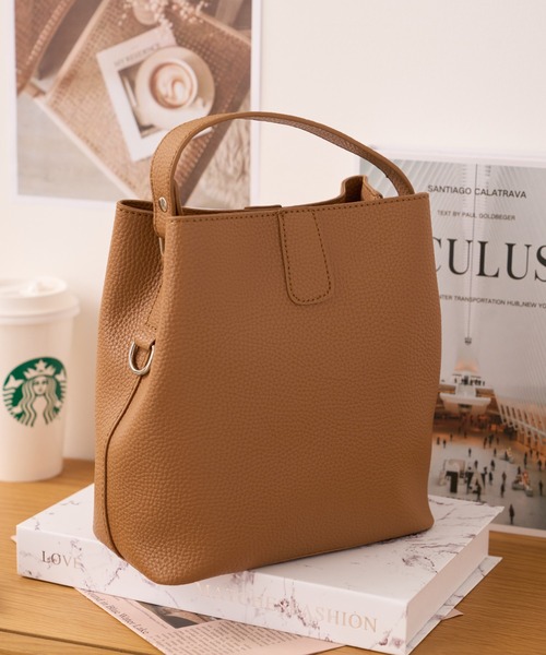 Ada.(エイダ)の「2WAY ワンハンドル スクエアバッグ(ハンドバッグ・レディース・アイボリー/ブルー系その他/ベージュ/ブラウン/ブラック・FREE)」の10枚目の写真