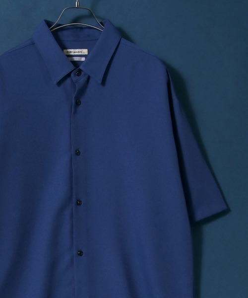ANPAS(アンパス)の「MADE IN JAPAN Reflax(R) Oversized Half-Sleeve Shirt/日本製 リフラクス オーバーサイズ レギュラーカラー 半袖 とろみシャツ 国産 メンズ 春夏 トップス(シャツ/ブラウス・メンズ・セージグリーン/ブルー/グレー/ブラック/パープル/イエロー/ホワイト/チャコール/ボルドー/マスタード/ロイヤルブルー・M/L)」の6枚目の写真
