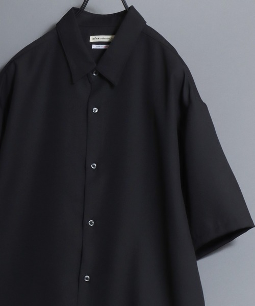 ANPAS(アンパス)の「MADE IN JAPAN Reflax(R) Oversized Half-Sleeve Shirt/日本製 リフラクス オーバーサイズ レギュラーカラー 半袖 とろみシャツ 国産 メンズ 春夏 トップス(シャツ/ブラウス・メンズ・セージグリーン/ブルー/グレー/ブラック/パープル/イエロー/ホワイト/チャコール/ボルドー/マスタード/ロイヤルブルー・M/L)」の2枚目の写真