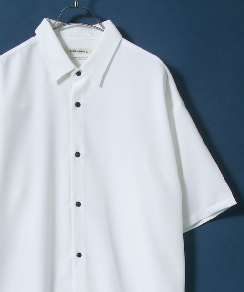 ANPAS(アンパス)の「MADE IN JAPAN Reflax(R) Oversized Half-Sleeve Shirt/日本製 リフラクス オーバーサイズ レギュラーカラー 半袖 とろみシャツ 国産 メンズ 春夏 トップス(シャツ/ブラウス・メンズ・セージグリーン/ブルー/グレー/ブラック/パープル/イエロー/ホワイト/チャコール/ボルドー/マスタード/ロイヤルブルー・M/L)」の20枚目の写真