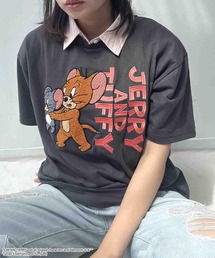 ○トムとジェリー 刺繍Tシャツ 【TOM and JERRY/トムとジェリー】(アクリルキーホルダー付き )